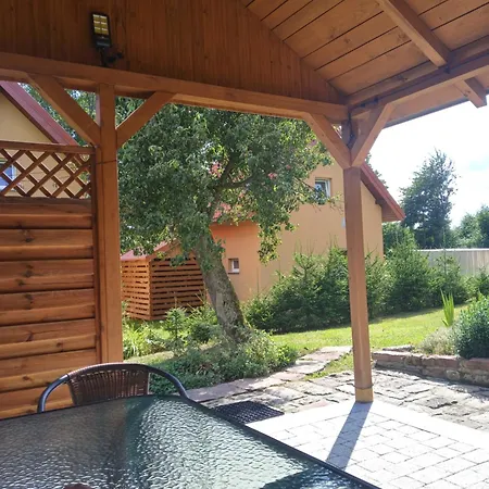 Gajówka Сasa de vacaciones Radkow